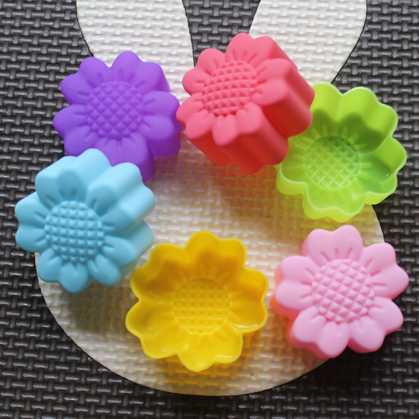 6 Pcs Set Non-Stick Flower Des - огляд і ціна Soap Making Equipment