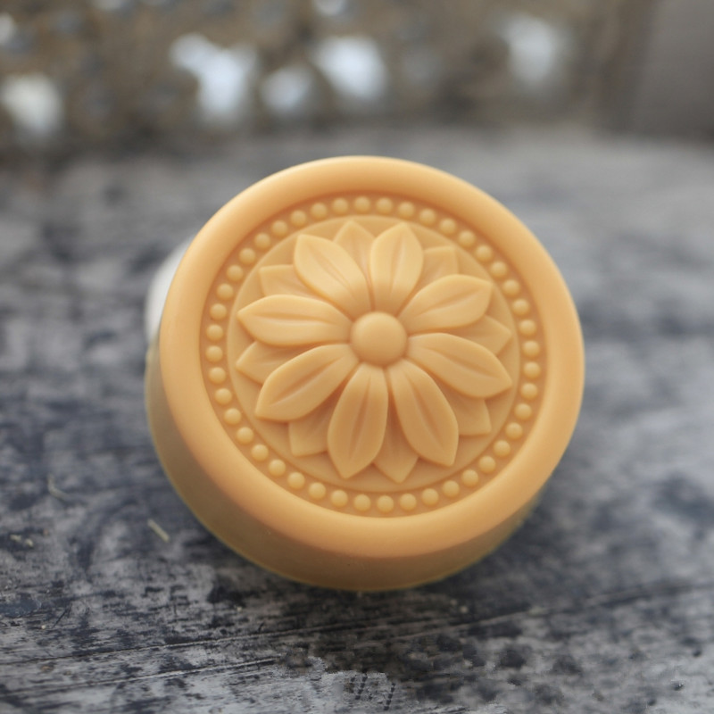 Round Classic Soap Mold DIY Ha - огляд і ціна Soap Making Process